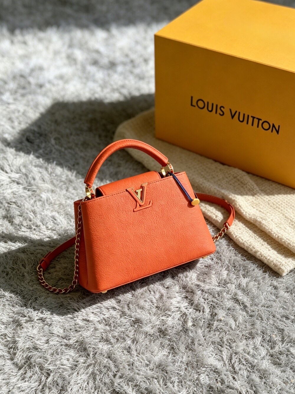 Louis Vuitton Capucines BB Taurillon Orange